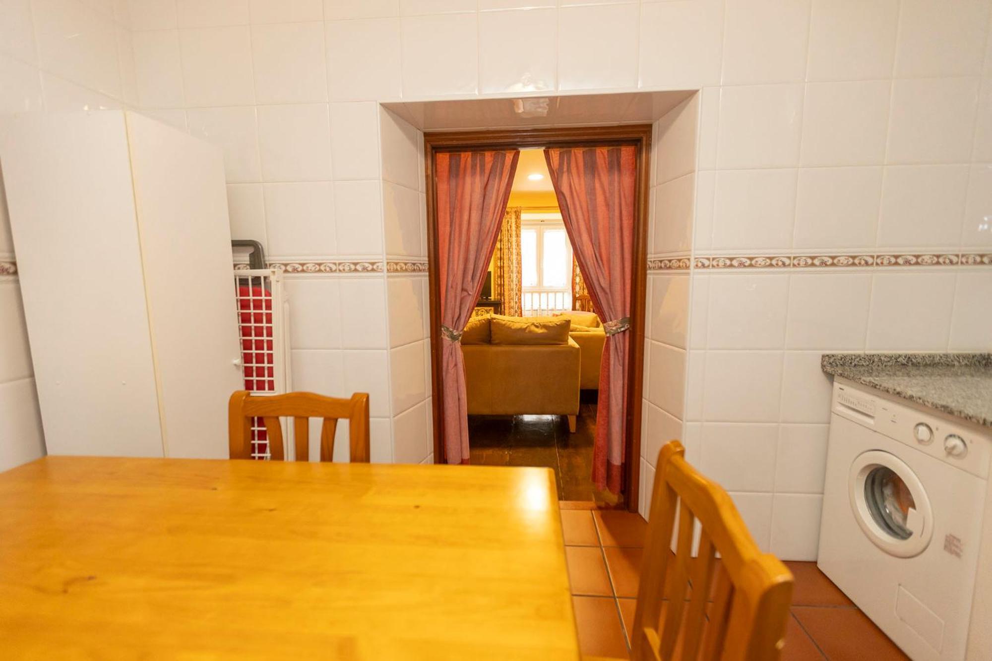 Escuder Apartamentos Turisticos Ribadeo Exterior foto