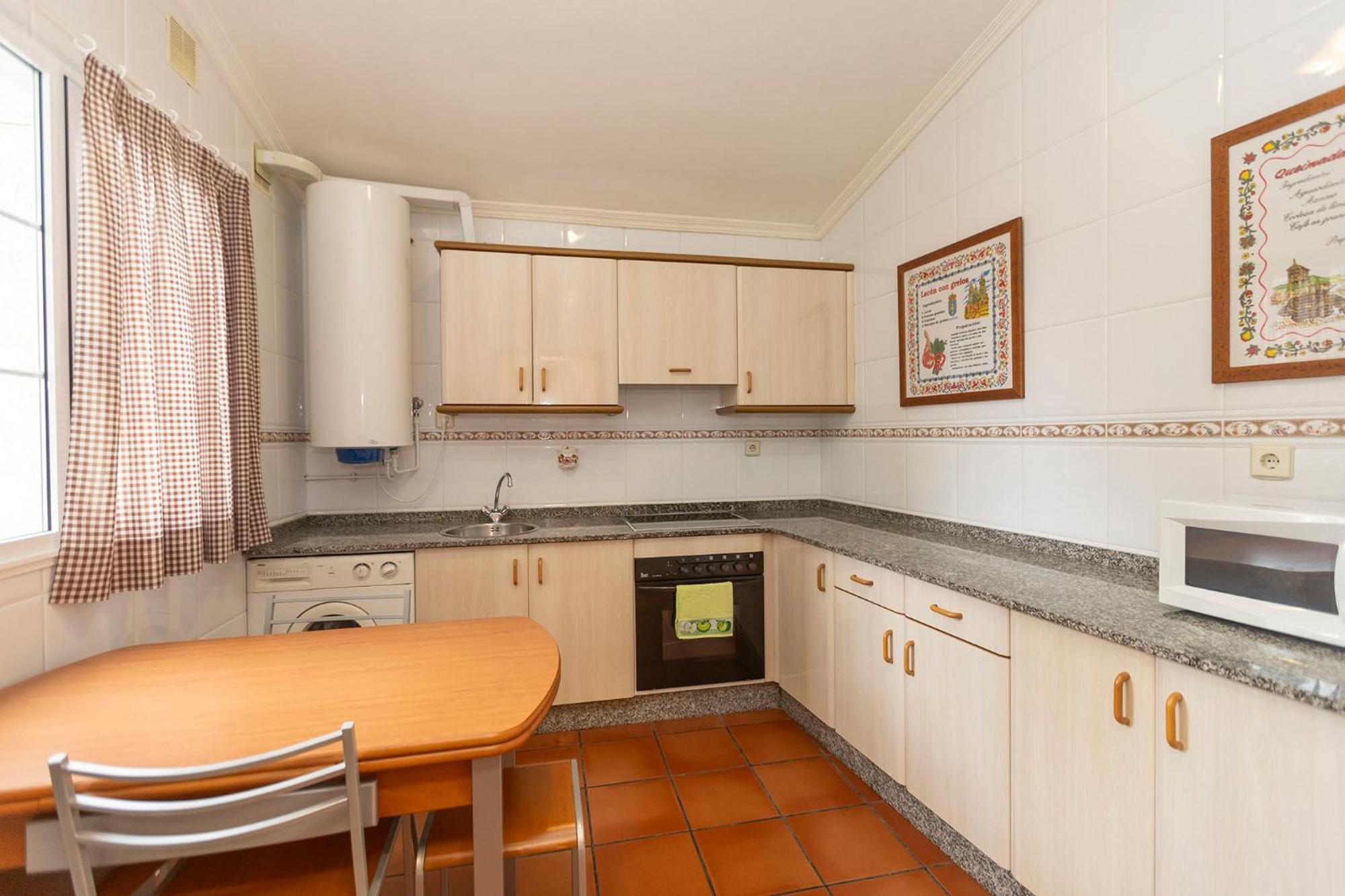 Escuder Apartamentos Turisticos Ribadeo Exterior foto